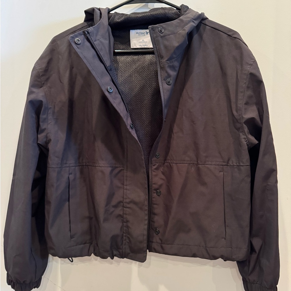 Old Navy Active windbreaker